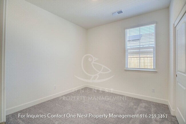 Building Photo - Twelve Bridges 4-bedroom, 2-bath home offering nearly 2,000 sq ft