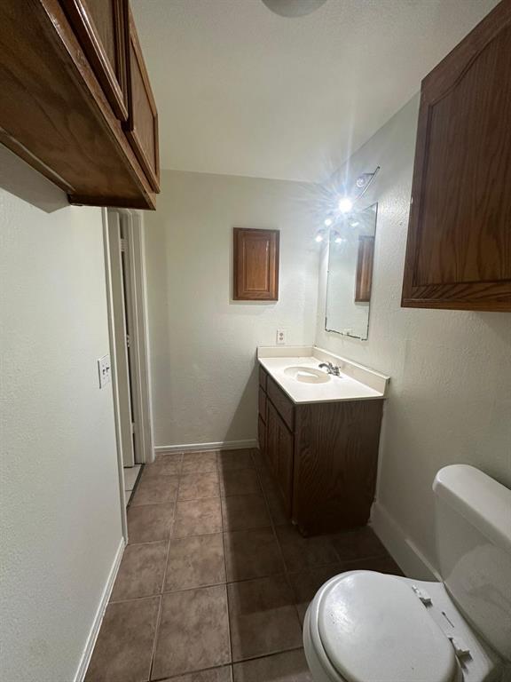 Building Photo - 9506 Capitol View Dr
