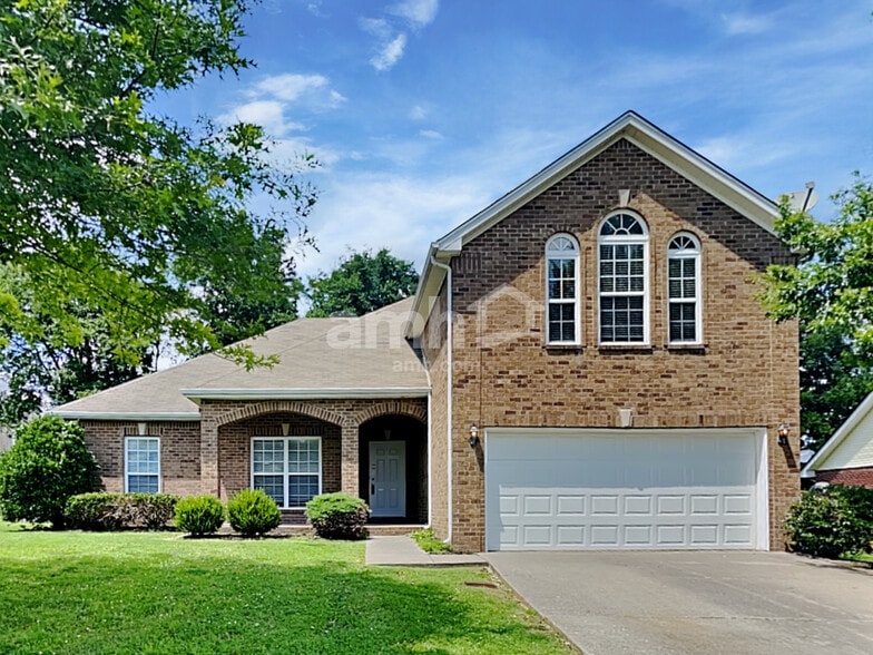 Primary Photo - 1308 Oakhall Ln