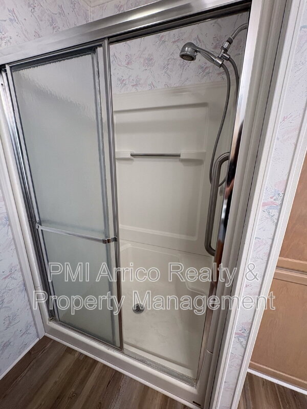 Building Photo - 3510 Petticoat Jct