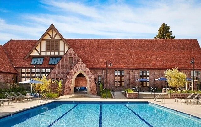 Building Photo - 12358 Primrose Ave