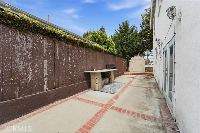 Building Photo - 709 Warren Ln