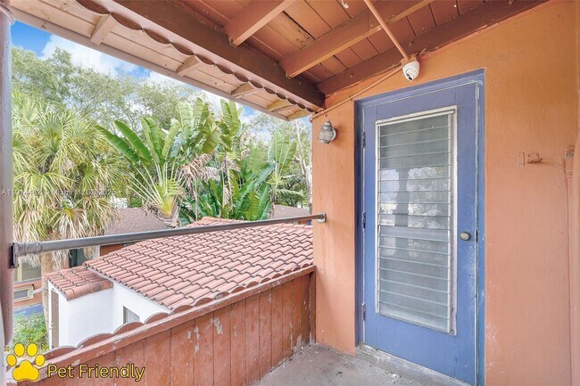 Building Photo - 12287 NE 7th Ave