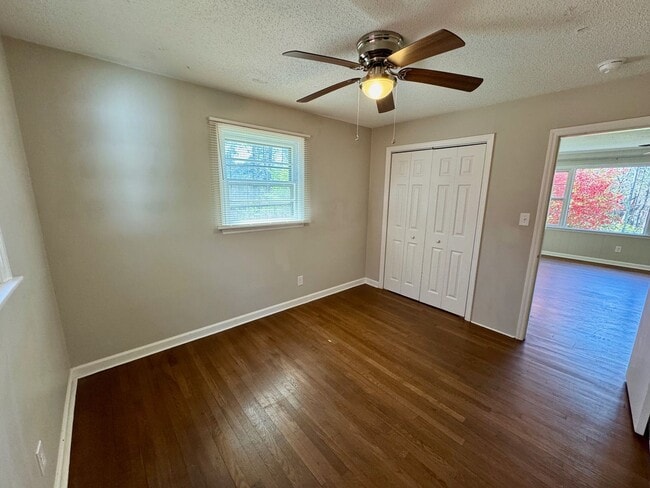 Building Photo - East AVL Spacious Apartment Ready for Occupancy!