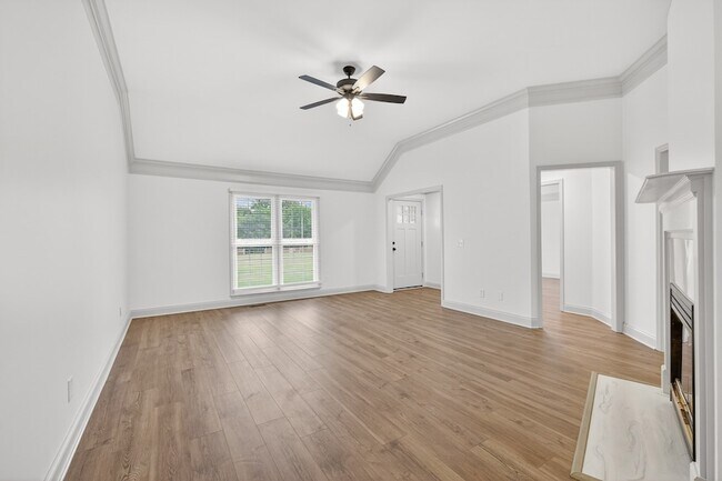 Building Photo - 1015 Brinkley Rd