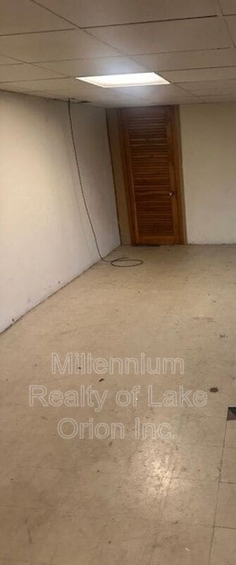 Building Photo - 19288 Lahser Rd