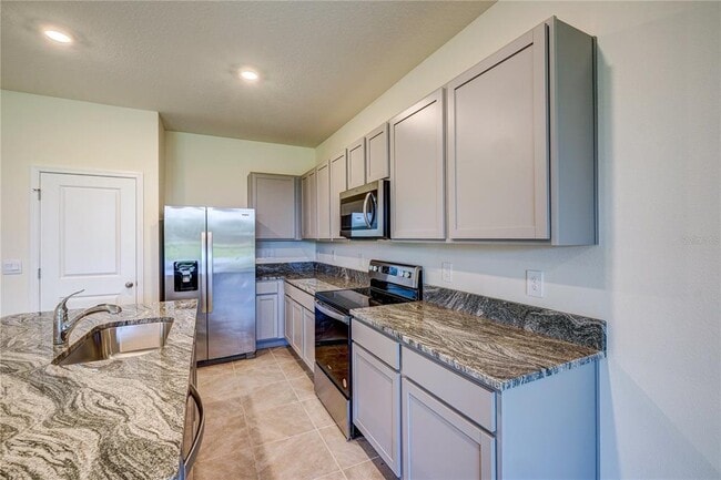 Building Photo - 17440 Crescent Moon Lp