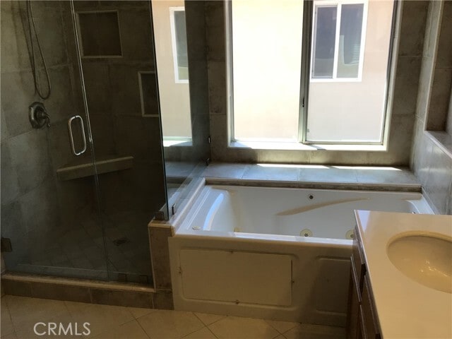 Building Photo - 39552 Coral Sky Ct