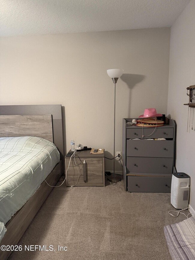 Building Photo - 7665 Jana Ln S