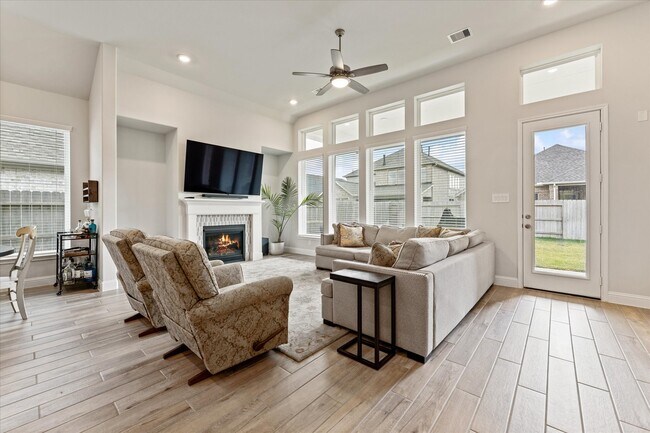 Building Photo - 19335 Belmont Stakes Wy