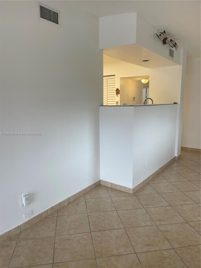 Building Photo - 7351 SW 105th Pl