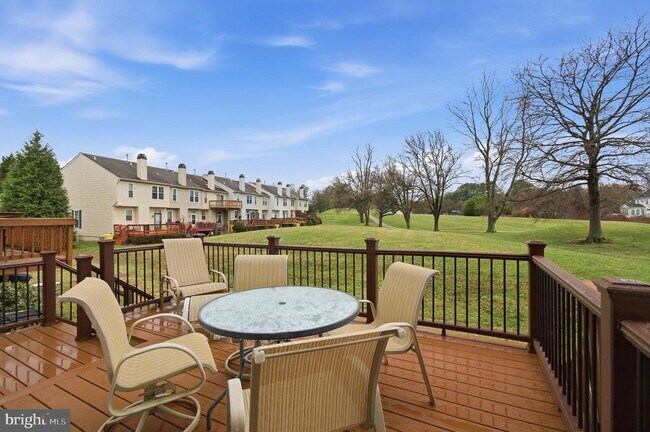 Building Photo - 1514 Long Dr Ct