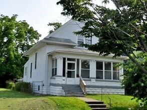 Building Photo - 3502 W Broadway