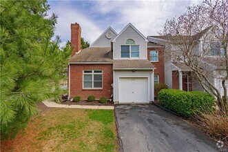 Building Photo - 7783 Cross Creek Circle