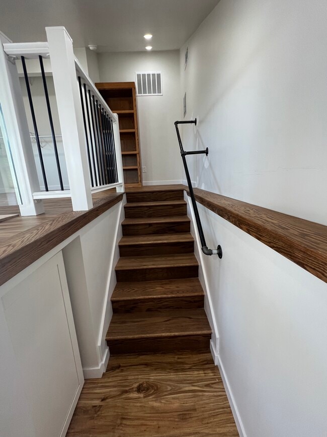 Looking up stairs - 4529 Valencia Dr