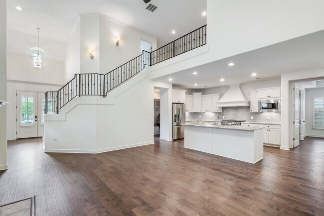 Building Photo - 4713 Emmas Cir W