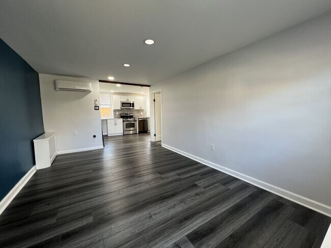 Building Photo - 8360 Ferndale St