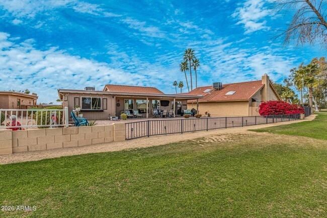 Building Photo - 26241 S Lakemont Dr