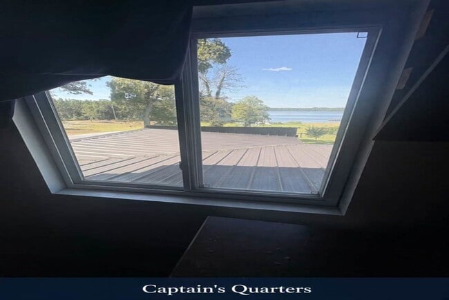 Building Photo - 1014 Sailclub Dr