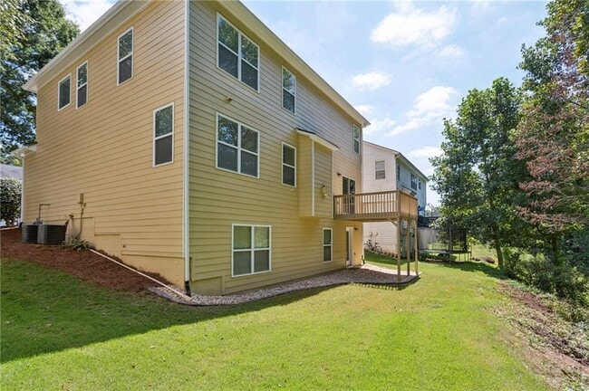 Building Photo - 952 Mill Creek Ave