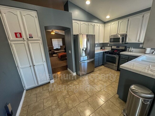Building Photo - 30594 Glaspell Ct