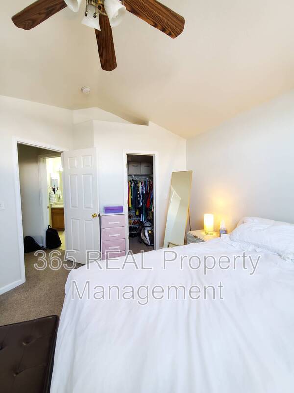 Building Photo - 5151 W 29th St