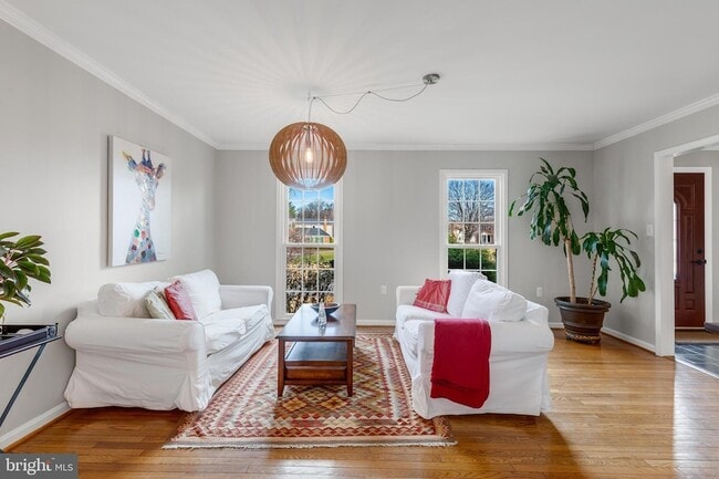 Building Photo - 1700 Chester Mill Rd