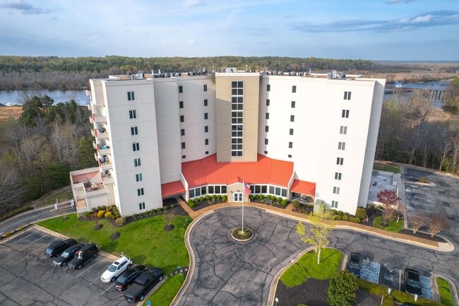 Primary Photo - Rare Waterfront Condo in Anchor Point – 3B...