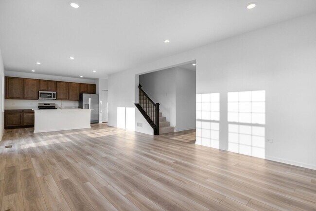 Building Photo - 14938 S Henebry Ln