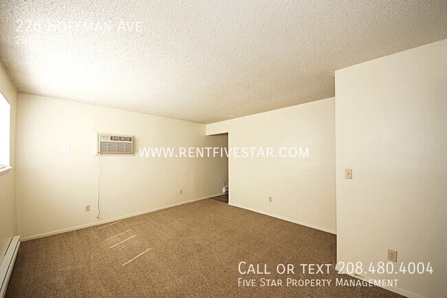 Building Photo - 226 Hoffman Ave