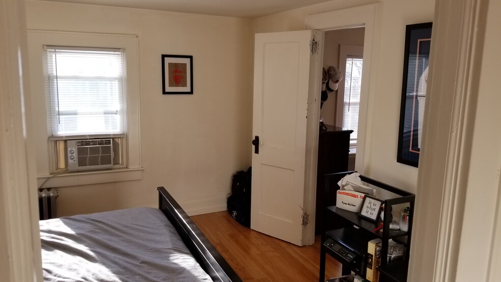 Building Photo - 61 Hillcrest Blvd