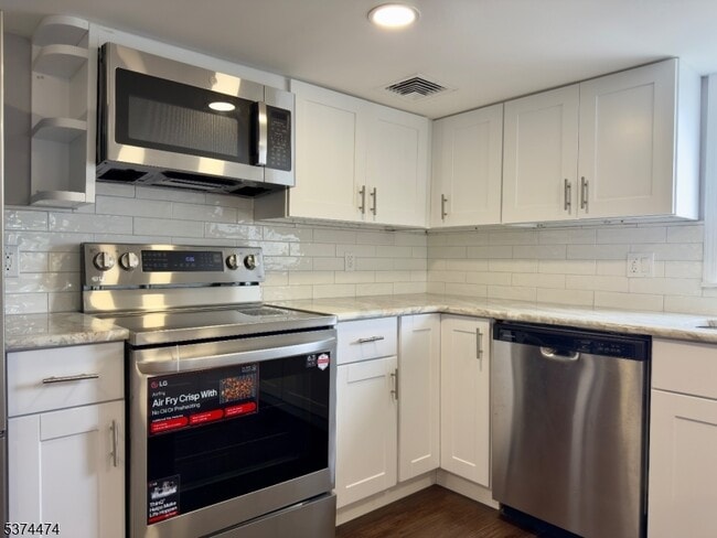 Building Photo - 274 US-202