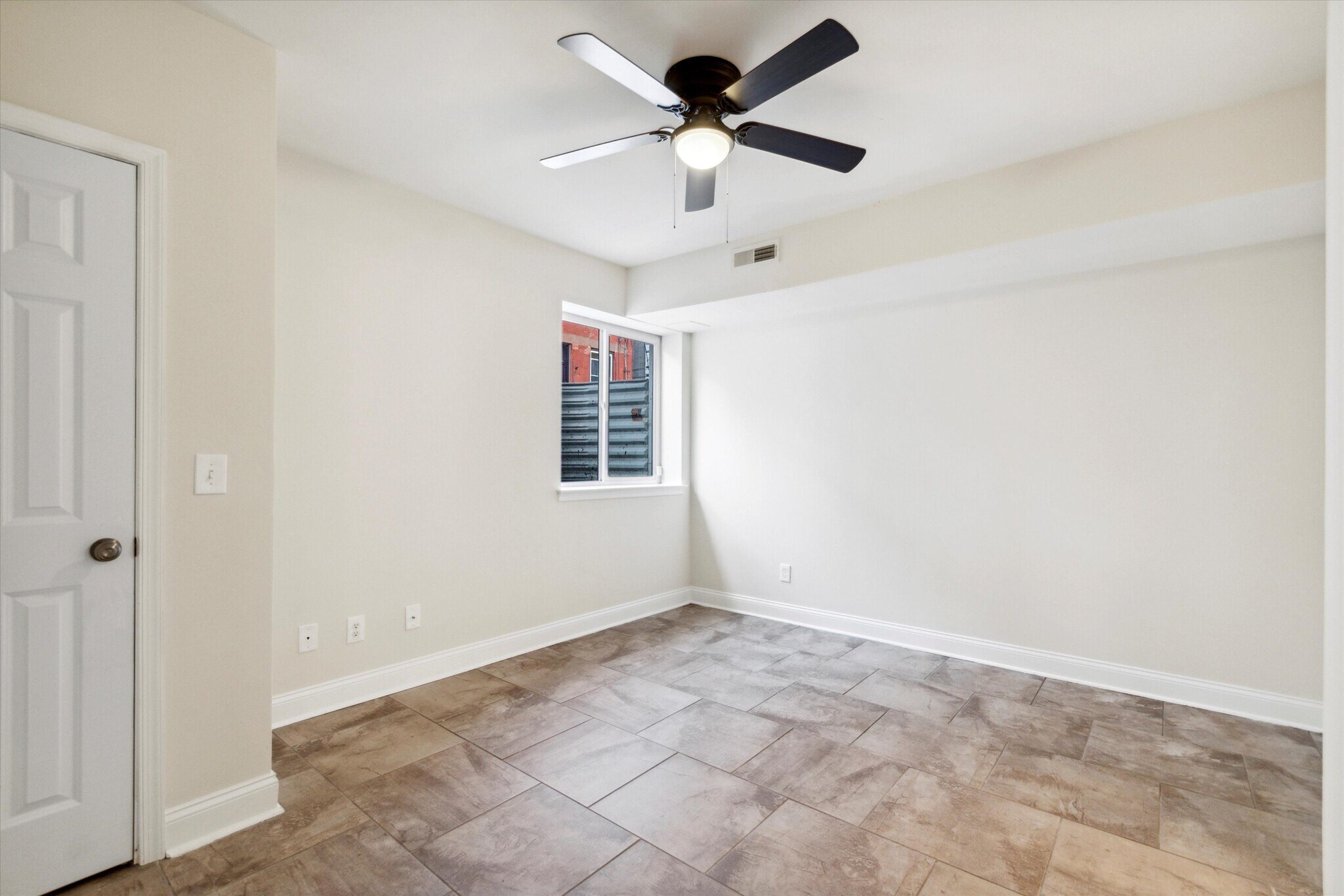 Building Photo - 1906 N 18th St