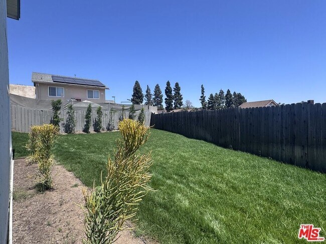 Building Photo - 2863 Carmar Way