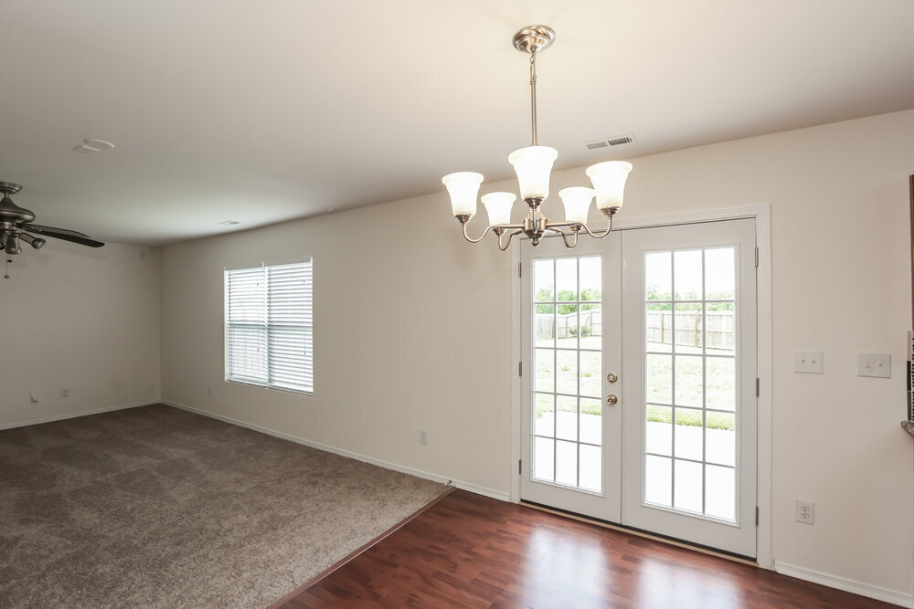 Building Photo - 1646 Rustic Arch Way