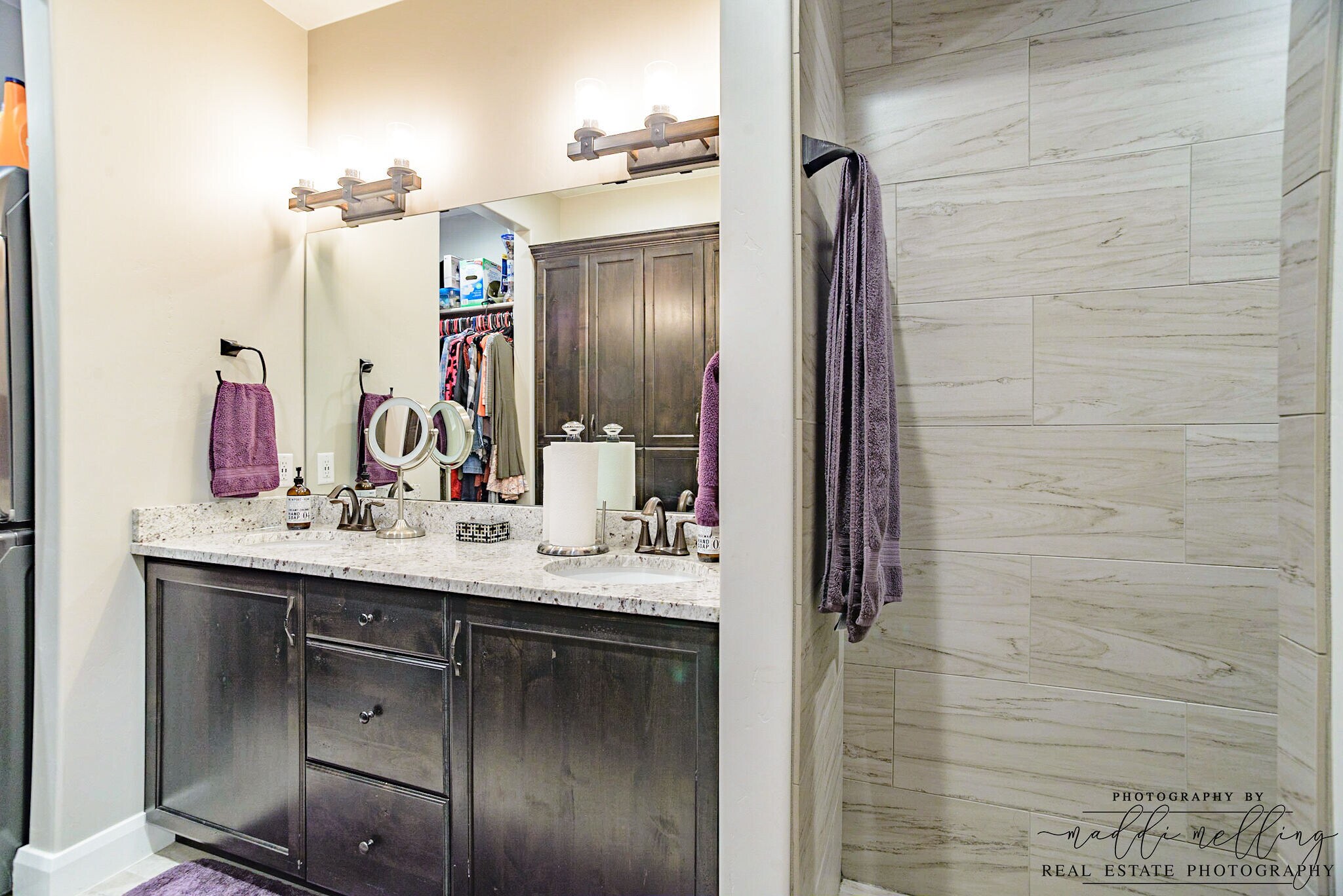 Building Photo - 325 N Red Stone Rd