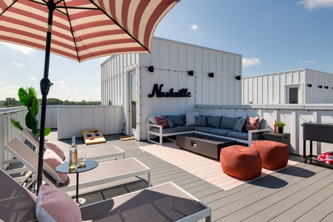 Building Photo - 1405 Napoleon St