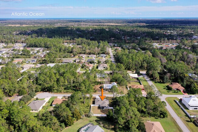 Building Photo - 5 Seabury Pl