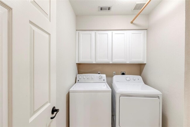 Building Photo - 10528 S Canoa Hills Trail