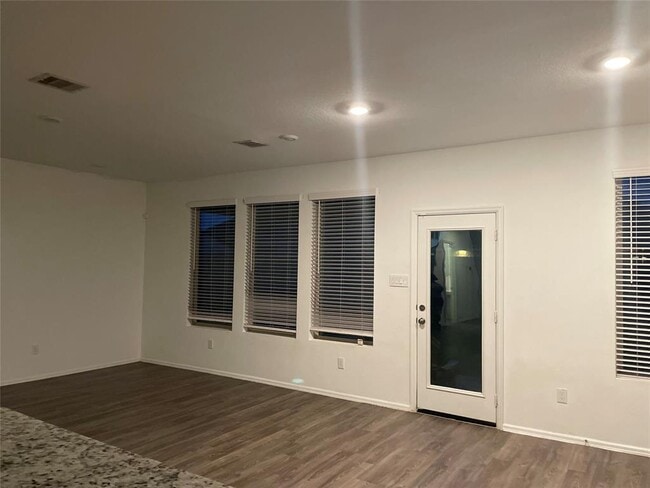 Building Photo - 5007 Dunstable Manor Ln