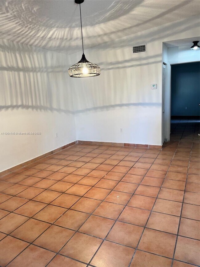 Building Photo - 7515 SW 153rd Ct