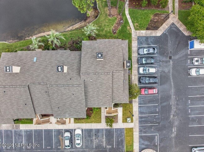 Building Photo - 227 Cranes Lake Dr