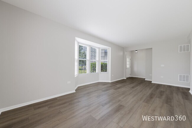 Building Photo - 24821 Gates Ct