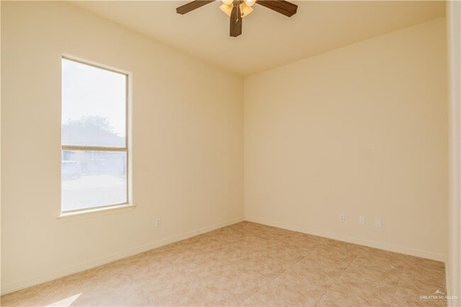 Building Photo - 26 Keystone Dr