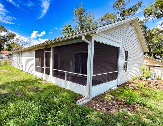 Building Photo - 117 Meadow Blvd