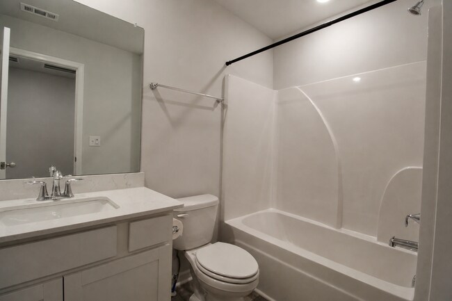 Building Photo - 212 Dale Mires Ln