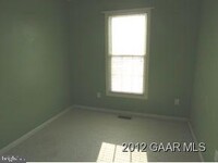 Building Photo - 1030 Betsy Ross Ct