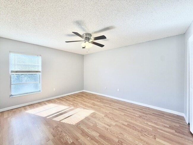 Building Photo - 3455 Countryside Blvd