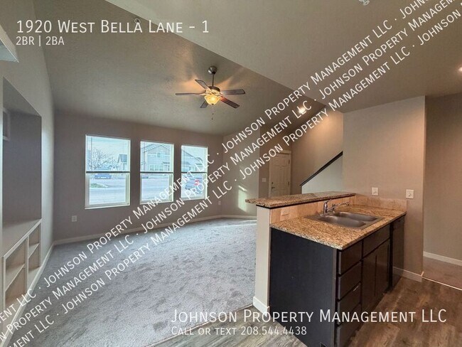 Building Photo - 1920 W Bella Ln