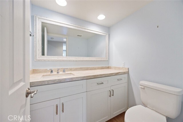 Building Photo - 18 San Ramon Dr